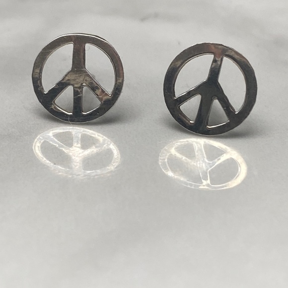 Jewelry - Small sterling silver stud peace sign earrings